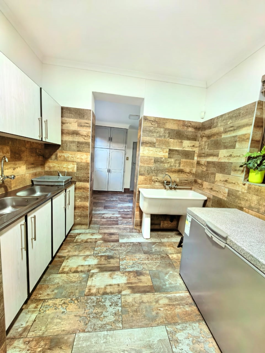 5 Bedroom Property for Sale in Sasolburg Ext 4 Free State